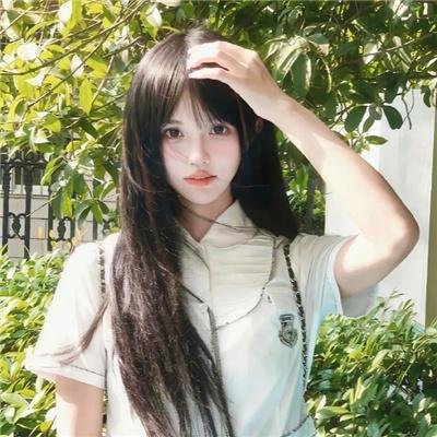 隔壁的吸血鬼美眉